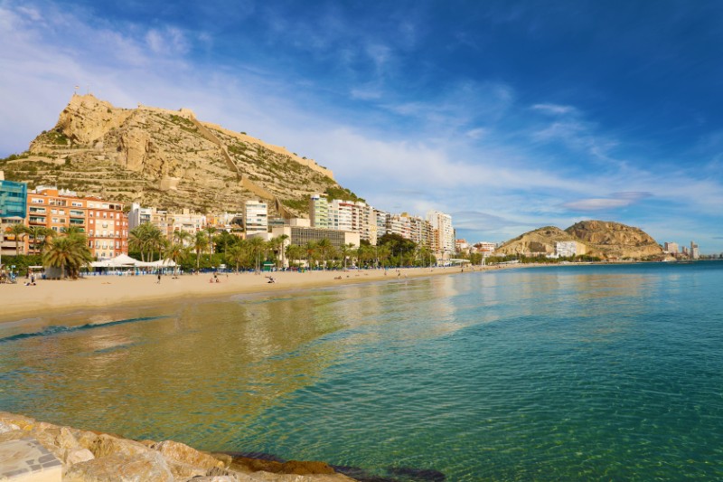 Costa Blanca: Kompletny przewodnik po Białym Wybrzeżu Hiszpanii