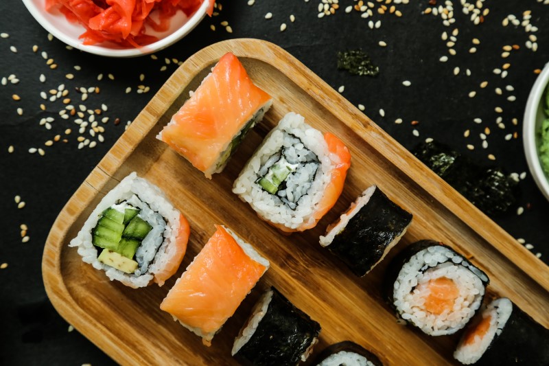 Tajemnice japońskiego sushi: 7 błędów, które popełniamy w europejskich restauracjach