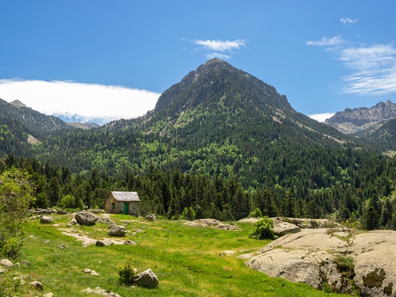 Park Narodowy Aigüestortes, Pireneje, Katalonia, Hiszpania