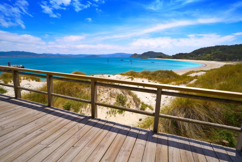 Plaża Playa de Rodas na wyspie Cies, Galicja, Hiszpania