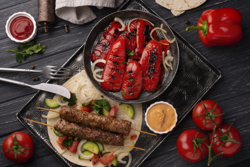 Z czego składa się prawdziwy turecki kebab i gdzie zjeść go w Stambule?